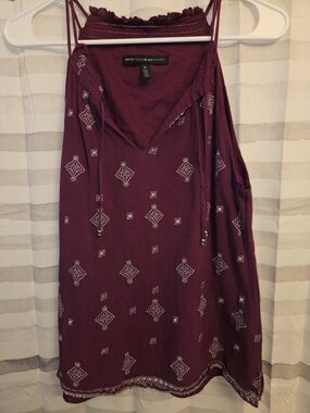 White House Black Market Burgundy Printed Tie-Front Tank